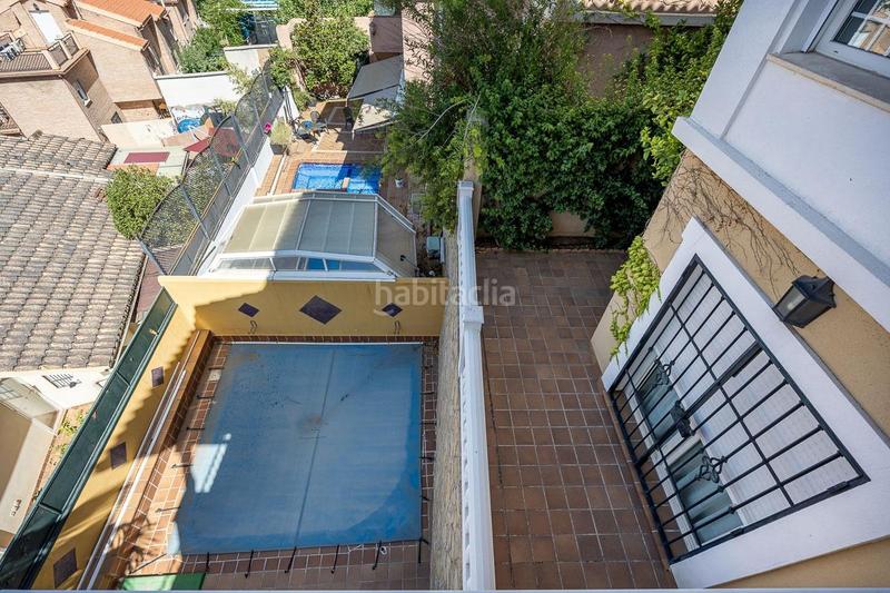 Foto b2f8aa65-4db9-4ab7-be3c-d34ce8fb6c6e. Casa amb calefacció aparcament piscina a Crta. De la Sierra Granada