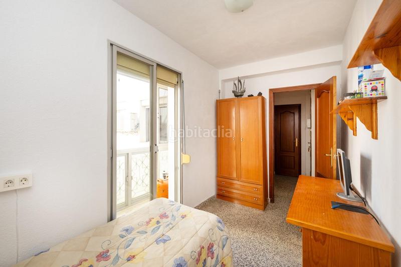 Foto 94b3da81-498c-4814-bd93-09e77b2b8d49. Appartement dans calle santa adela 48 dans Barrio de Zaidín Granada