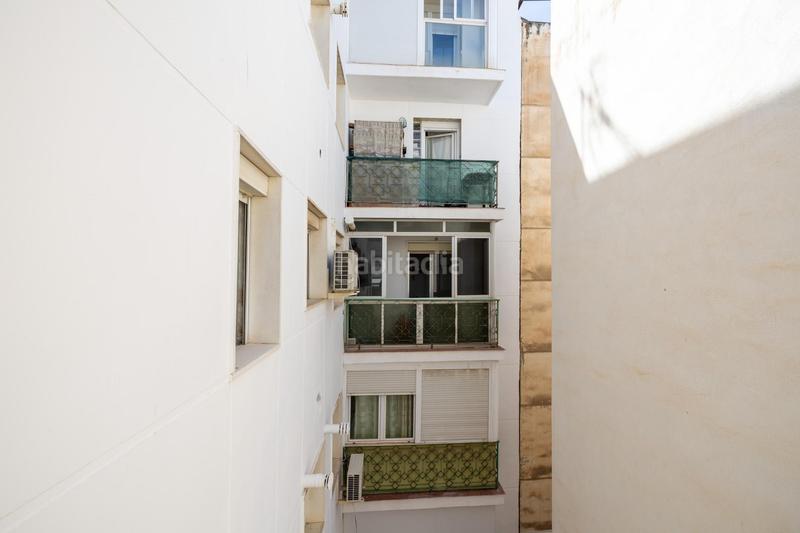 Foto cdc41e4c-aa4a-4f54-8130-cd44e7ee0dc0. Appartement dans calle santa adela 48 dans Barrio de Zaidín Granada