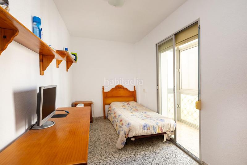Foto d7448633-59f4-46ca-995b-a8e5406021cc. Appartement dans calle santa adela 48 dans Barrio de Zaidín Granada