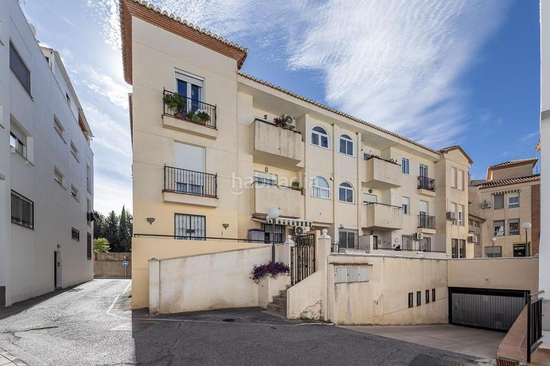 Foto e780b3eb-7aad-47a3-ae2b-6df66e0672b2. Appartamento con parcheggio in Cájar