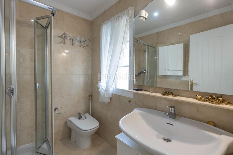 Foto 95b9ea6a-b7bb-4fbc-8f03-e800594f4a5f. Reihenhaus mit heizung parking pool in Camino de los Neveros - Serrallo Granada