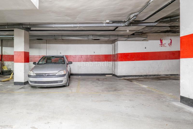 Foto 08a6c54f-1e2d-4838-a971-66836c4bda73. Appartement avec chauffage parking dans Centro - Sagrario Granada