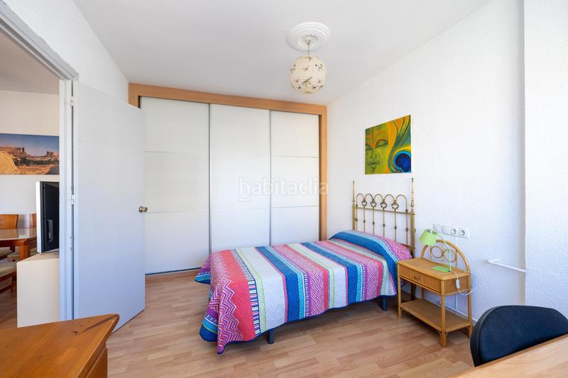 Foto 115e372c-7dbc-43c5-9cd1-22bb7a33553f. Appartamento in calle emperatriz eugenia 26 in Camino de Ronda Granada