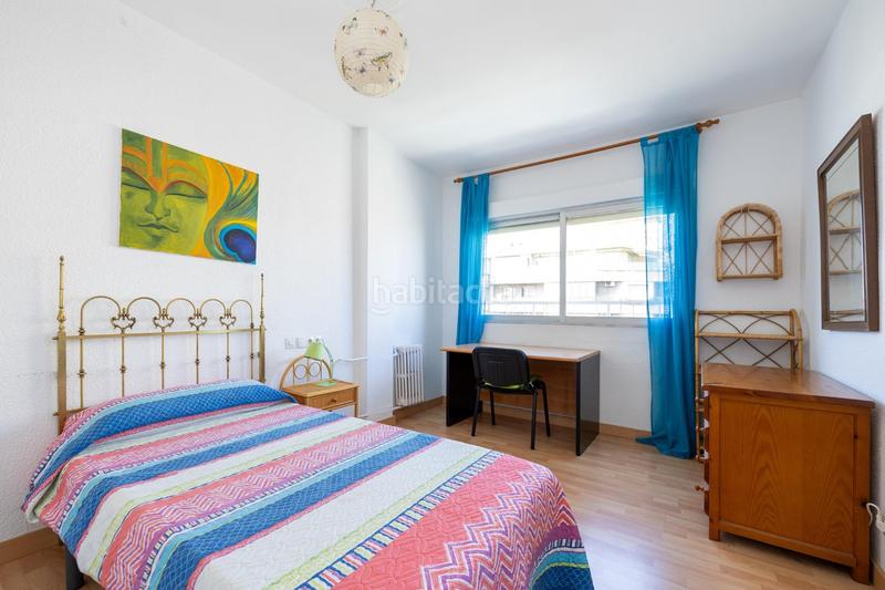 Foto bf884150-a06f-4dc3-8f3d-02183f7fb081. Flat with heating in Camino de Ronda Granada