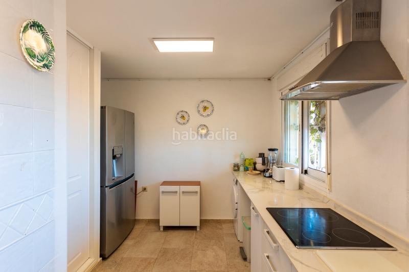 Foto 1dd66f80-f89d-4415-9add-f0fa0db18885. Penthouse with parking pool in Playa de Granada Motril