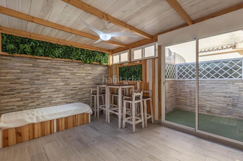 Foto 0eb889f2-5d3a-424c-8a04-28bab956d6de. Pis amb calefacció aparcament piscina a San Antón Armilla