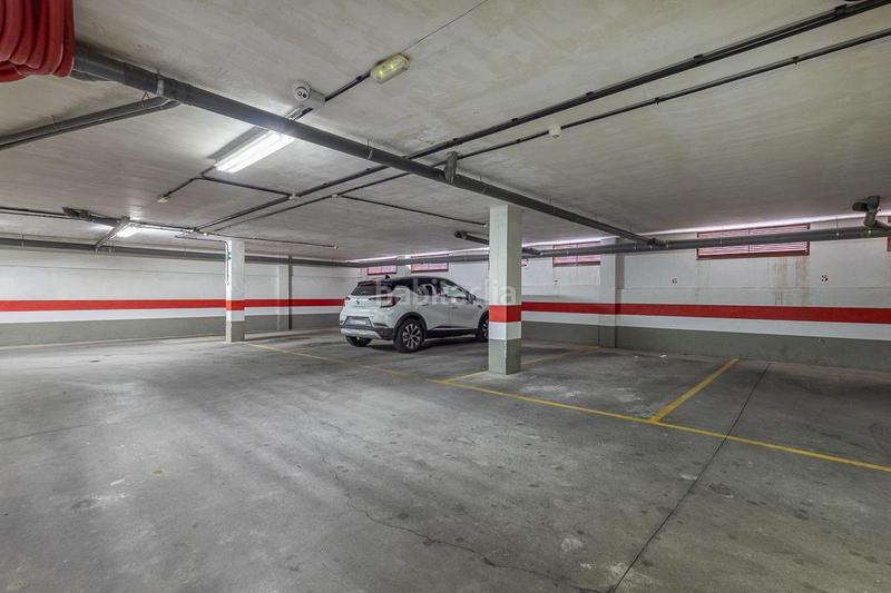 Foto f6e48103-2131-4aee-90c6-1a3be091bdf6. Pis amb calefacció aparcament piscina a San Antón Armilla