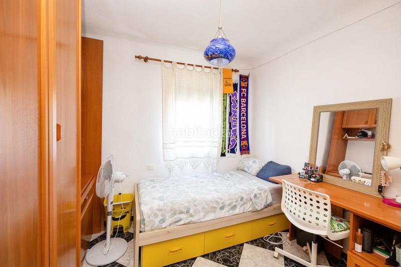 Foto cbe1693e-5dd0-40c9-a84f-280f574feb9f. Flat in Barrio de Zaidín Granada