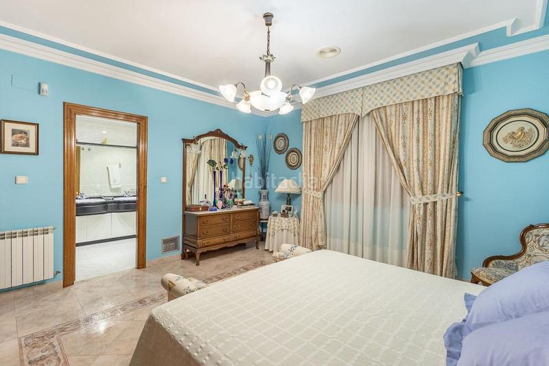 Foto 18c08185-e1b9-4fa6-ba43-c9c67c6f140c. Casa amb calefacció aparcament piscina a Barrio de la Vega Monachil