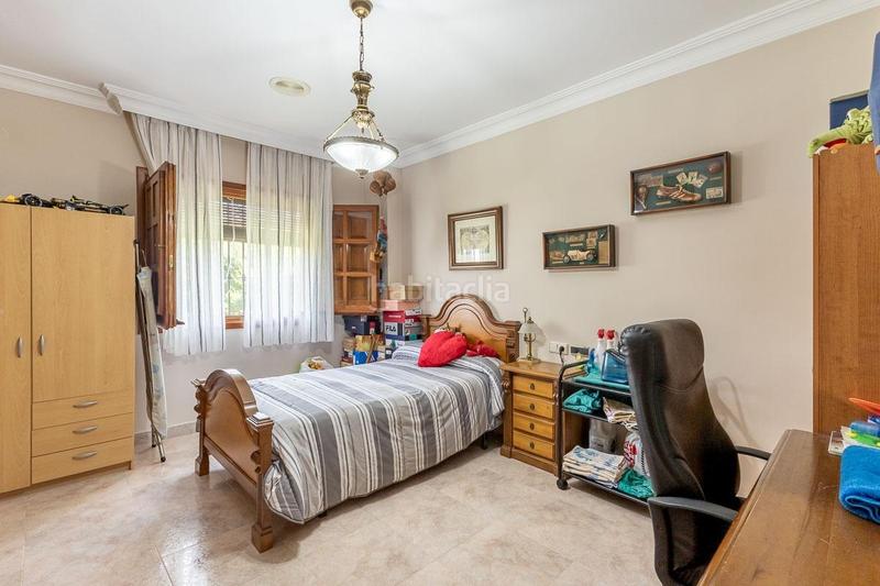 Foto 3fda1091-7a7c-4ff0-8eea-de99aa7a6649. Casa amb calefacció aparcament piscina a Barrio de la Vega Monachil