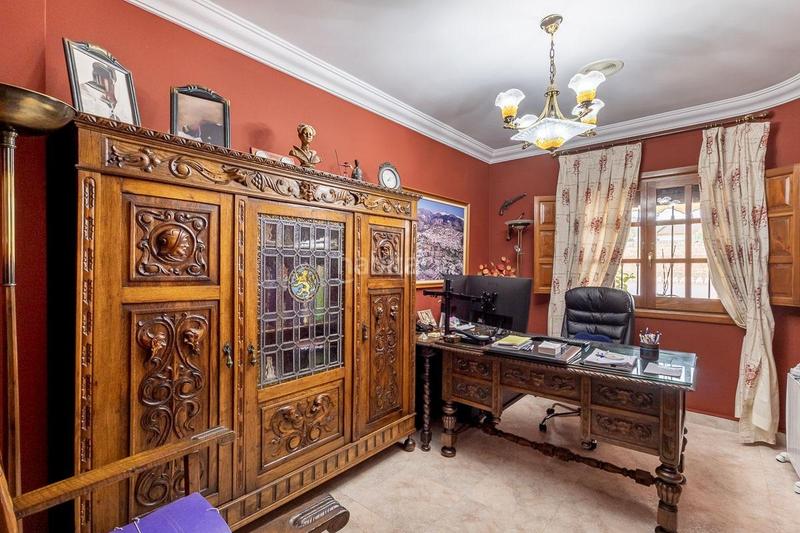 Foto a79bf40b-4537-46dc-8db0-1466e24b1b96. Casa amb calefacció aparcament piscina a Barrio de la Vega Monachil