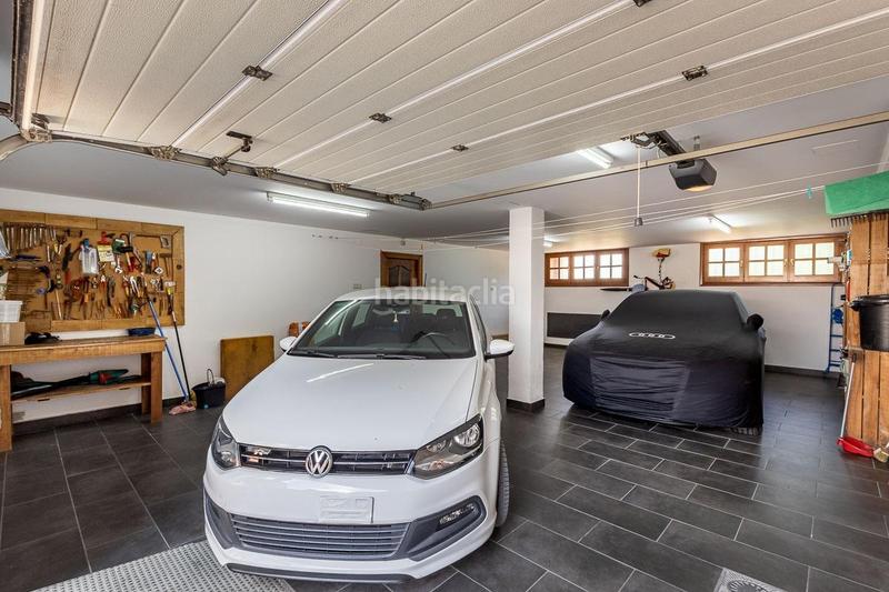 Foto c01b3cb3-866a-4f14-aff9-d518533505aa. Casa amb calefacció aparcament piscina a Barrio de la Vega Monachil