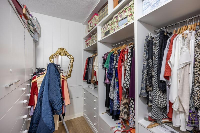 Foto bcd7f191-cfb8-4b33-8c80-79d567abab11. Casa adossada amb aparcament piscina a Barrio de la Vega Monachil