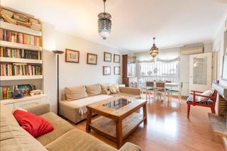 Casa a schiera in Barrio de Albaicín. Exclusiva casa adosada en urbanización los cármenes de san migue