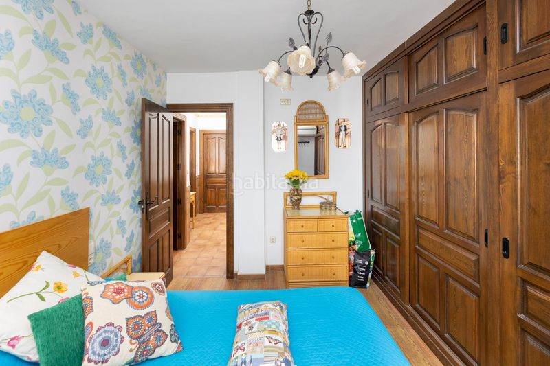 Foto 0ce99b75-9ba4-4c2b-965f-1b85b0ebd55f. Casa adosada vivienda pareada en monteluz en Peligros