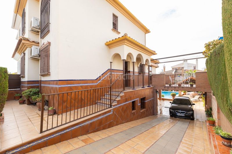 Foto 140f5482-aa0b-44f6-af6b-8696b957c239. Casa adosada vivienda pareada en monteluz en Peligros