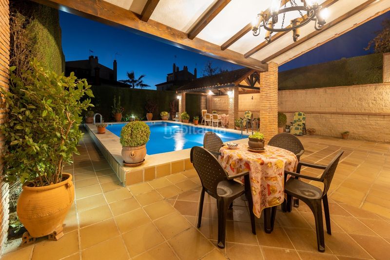 Foto 46e343dd-5772-41b6-a4ae-5f20908e3771. Casa adosada vivienda pareada en monteluz en Peligros