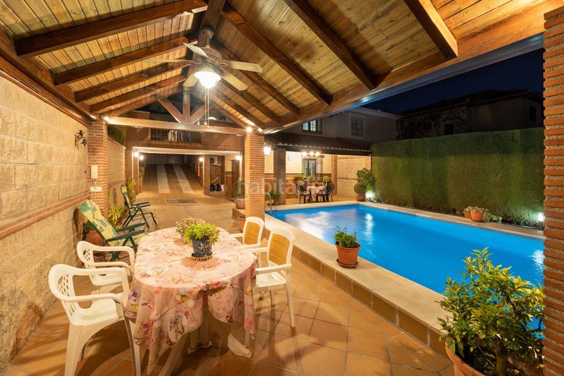 Foto 79dbec70-b416-4b44-81cb-db11106331e5. Casa adosada vivienda pareada en monteluz en Peligros