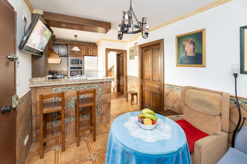 Foto ea792d29-cc4d-403a-9d49-dcdfd1826058. Casa adosada vivienda pareada en monteluz en Peligros