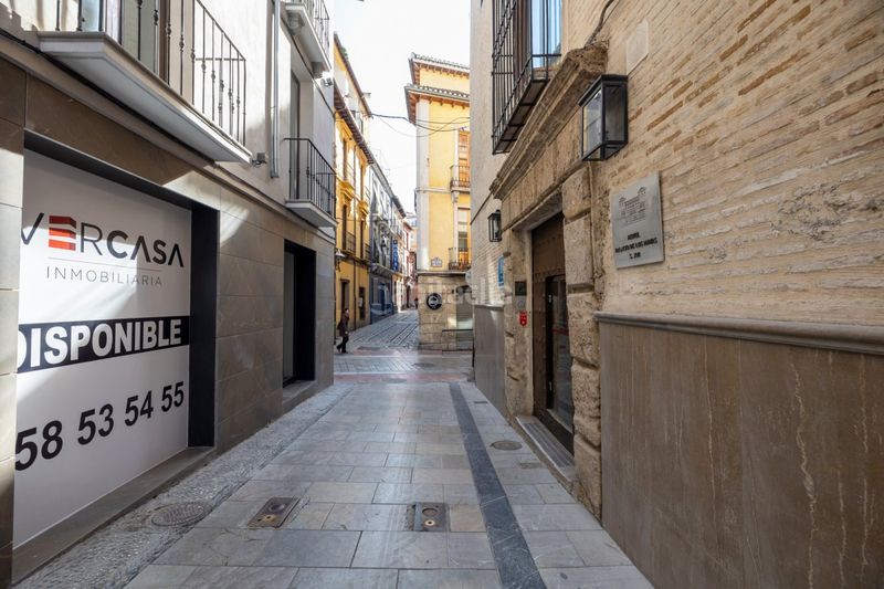 Foto d11a1d09-f236-426a-9d31-40ad23f7a7da. Edifici a San Matías - Realejo Granada