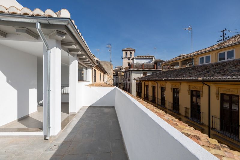 Foto fffec194-8997-44d6-80fc-ad76e96136f2. Edifici a San Matías - Realejo Granada