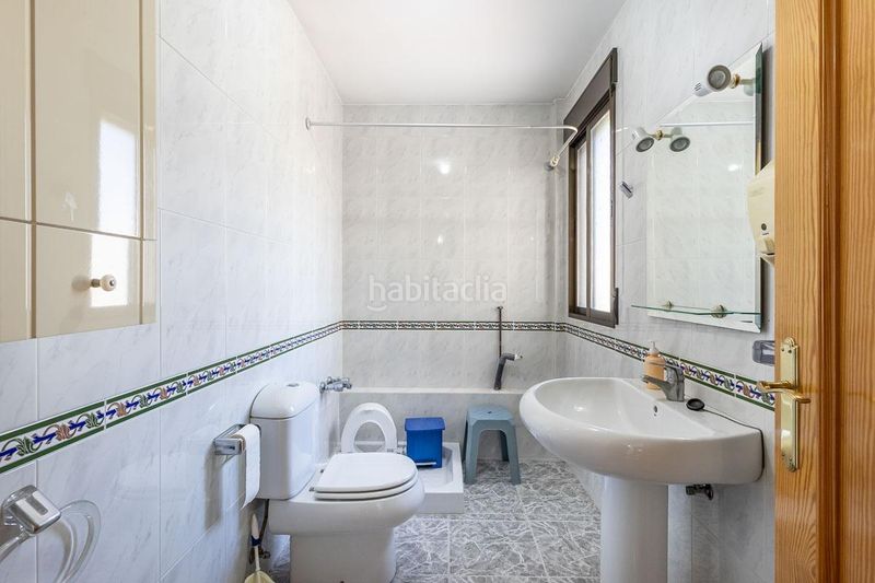 Foto aa76ad2c-3a0b-425b-ab8f-6975c2dc945f. Casa amb aparcament a Ogíjares