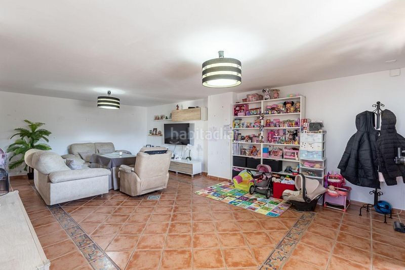 Foto 2a110e70-577a-4dd0-bd7b-282aa21b1101. Casa amb aparcament a Barrio de la Vega Monachil