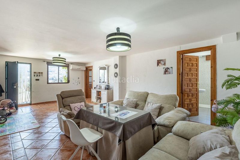 Foto b6db102d-7d97-46b5-94a9-de2a5c2368bb. Casa amb aparcament a Barrio de la Vega Monachil