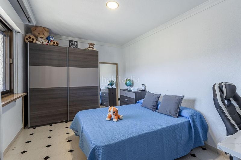 Foto bedadf01-96ab-4ee1-b6f6-c410e358f7d9. Casa amb aparcament a Barrio de la Vega Monachil