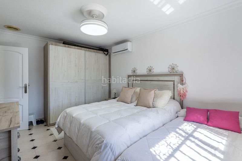 Foto efb21555-fd51-47b0-a205-4eacae060525. Casa amb aparcament a Barrio de la Vega Monachil