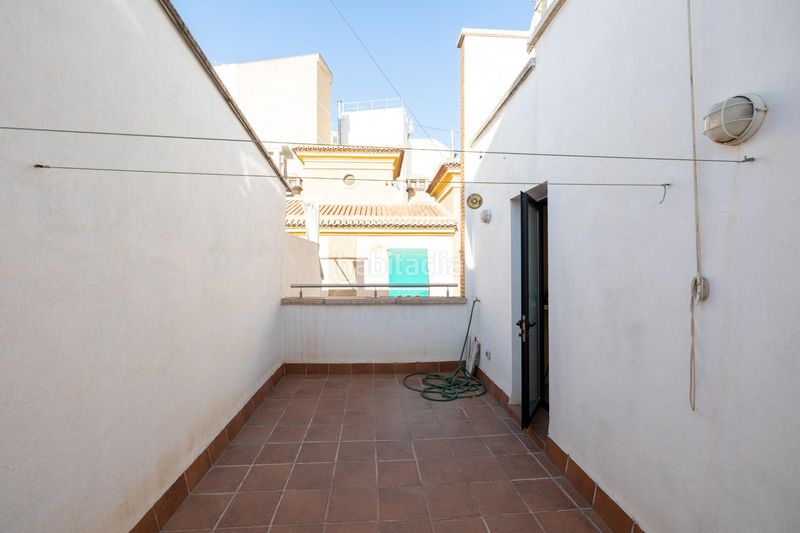 Foto af8c1c5a-d01f-49de-8253-be2329e1d6a4. Casa amb calefacció aparcament a Fígares Granada