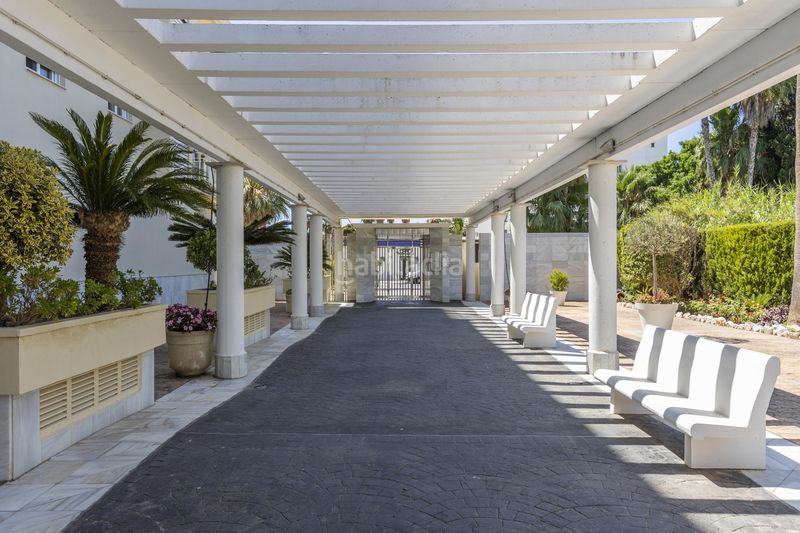 Foto 0d170ccd-f3d3-46b3-bc7a-20219a17e751. Àtic amb aparcament piscina a Playa de Granada Motril