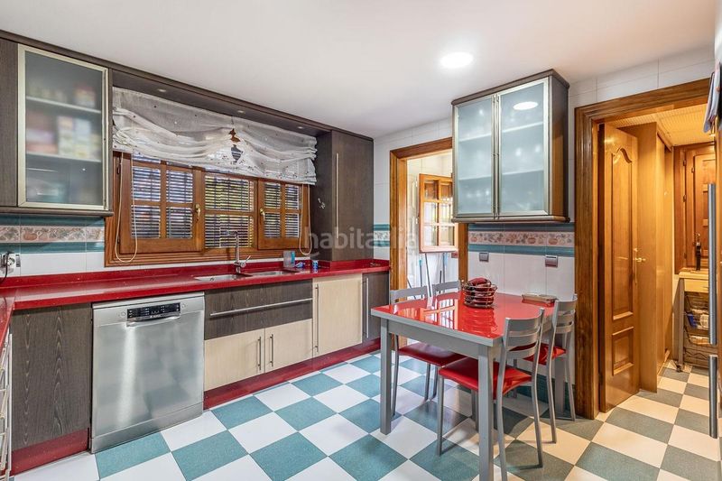 Foto 3a94d1ea-d7d3-4fda-8184-e31c766583b2. Casa amb aparcament piscina a Barrio de la Vega Monachil