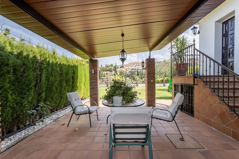 Foto 93a6340d-f0a2-483d-88c9-d1afc698980a. Casa amb aparcament piscina a Barrio de la Vega Monachil