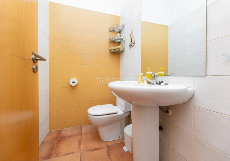 Foto a38edaf0-d6fe-4deb-abf3-4dfacc0650f9. Xalet amb aparcament piscina a Cájar