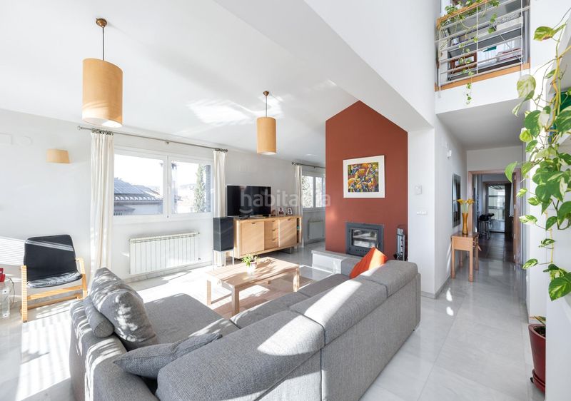 Foto d906d5e7-f324-416b-afe6-4b3f4fdb9664. Xalet amb aparcament piscina a Cájar