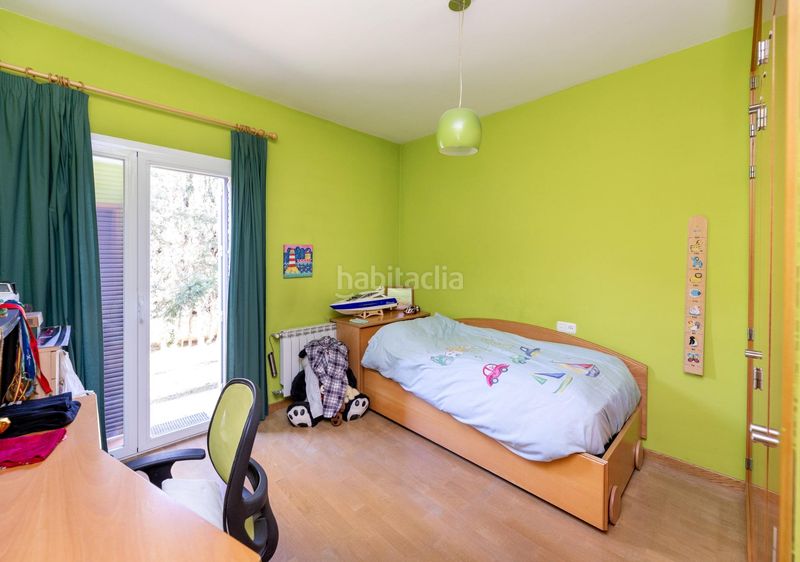 Foto e728d9b8-b489-4e6c-a1f3-a47f1e7574dc. Xalet amb aparcament piscina a Cájar