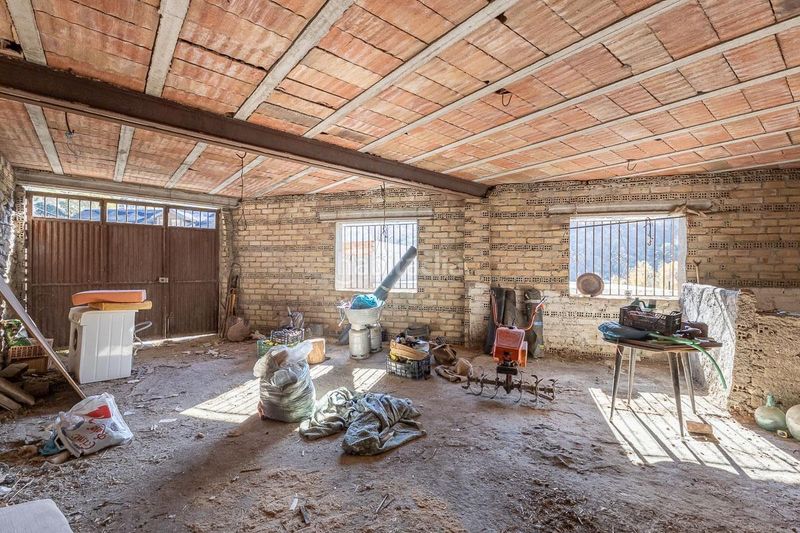 Foto d2d9d28f-3085-46b6-ab56-a6b041eec06e. Casa amb aparcament a Monachil pueblo Monachil