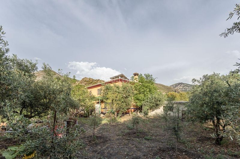 Foto f2a0aaf9-f048-4867-b9d5-a899e95b7657. Masia amb piscina a Monachil pueblo Monachil