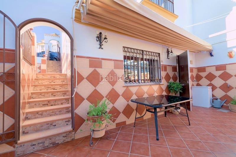 Foto 1120e3f6-9545-4a52-8d4a-066d75ec99de. Reihenhaus mit parking pool in Viña Málaga Torre del Mar