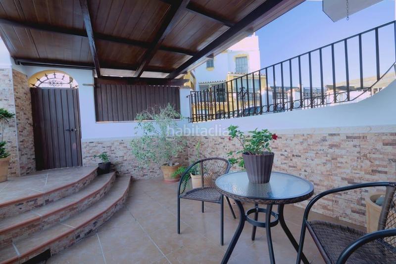 Foto d79d6233-ad2c-4ebb-a014-2617d5283e3e. Reihenhaus mit parking pool in Viña Málaga Torre del Mar