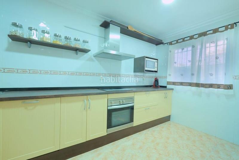 Foto ff11cf1d-89ac-47c1-aaaf-9fa1be79e3b4. Reihenhaus mit parking pool in Viña Málaga Torre del Mar