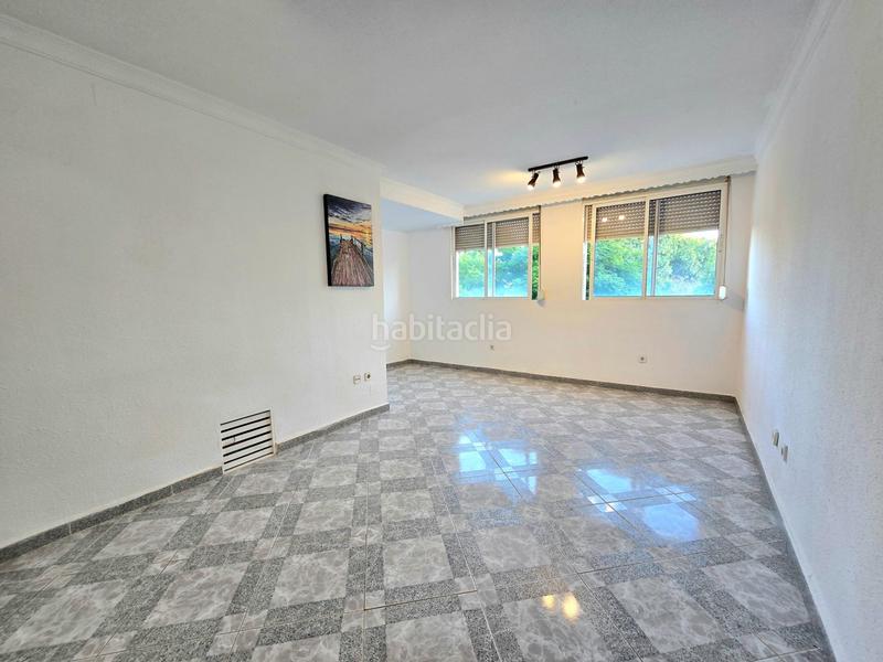 Foto 03c50d79-d959-44ef-8b7a-e2b3d99aee68. Appartamento con parcheggio in Parque Ayala - Jardín de la Abadía - Huelín Málaga