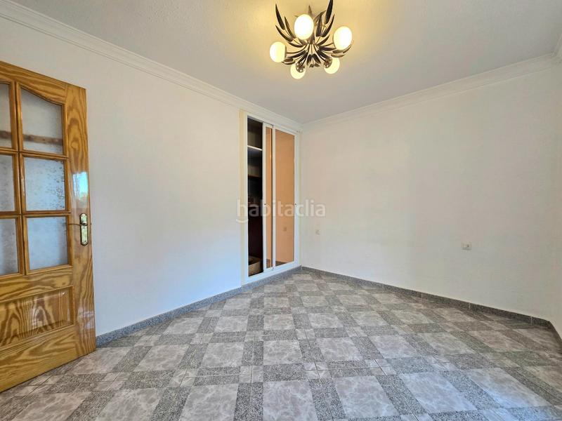 Foto 0e58eaa8-ef66-4042-90be-ac4d99da95d5. Appartamento con parcheggio in Parque Ayala - Jardín de la Abadía - Huelín Málaga