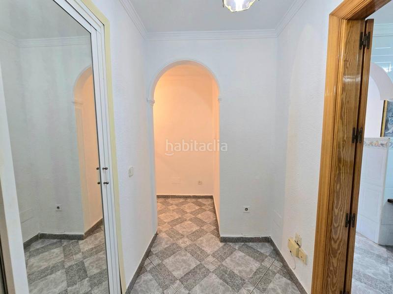 Foto b888dab7-f327-47fb-915c-4709b77eac25. Appartamento con parcheggio in Parque Ayala - Jardín de la Abadía - Huelín Málaga