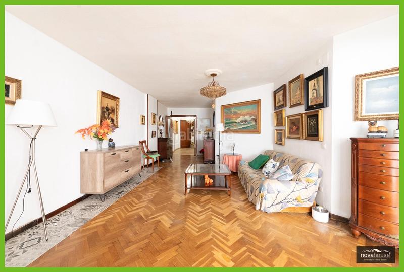 Foto ef65c491-2599-43c7-8cea-f26ac8f5838a. Etagenwohnung mit parking in La Malagueta - Monte Sancha Málaga