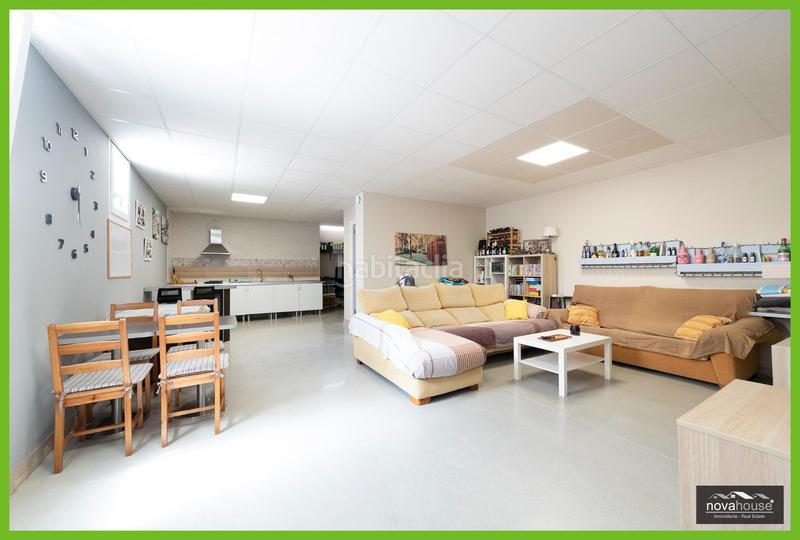 Foto bb7d754f-4aad-4118-b8a1-9df9540d7c27. Chalet espectacular chalet independiente con piscina privada y gran parcela en Vélez - Málaga