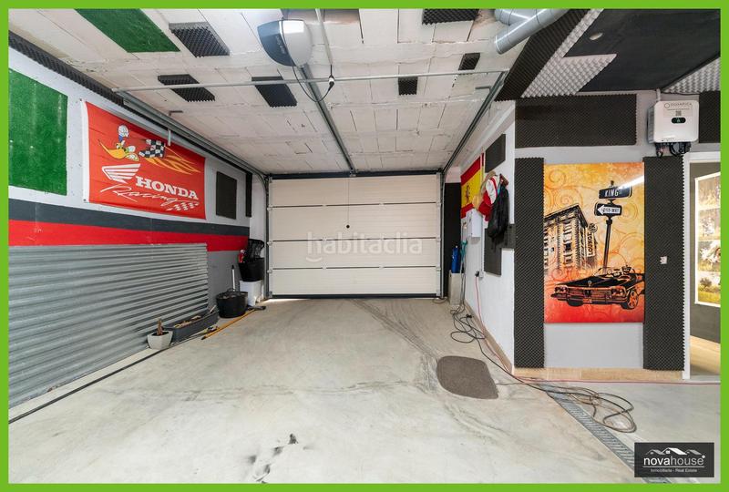 Foto cdeb4847-2455-4943-b345-89f18d8533ed. Chalet espectacular chalet independiente con piscina privada y gran parcela en Vélez - Málaga