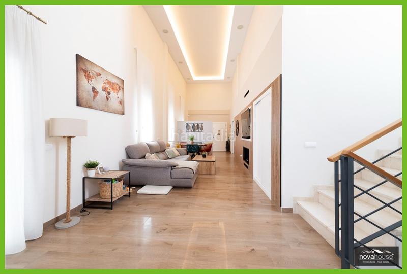 Foto e906be0e-3aed-4e9b-b65b-145c876fd5da. Chalet espectacular chalet independiente con piscina privada y gran parcela en Vélez - Málaga